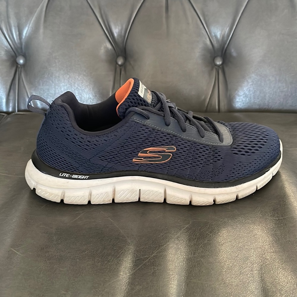 Skechers Lite-Weight Memory Foam - image 1